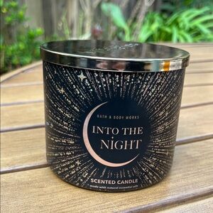 Bath & Body Works Into the Night Candle - Black and Gold